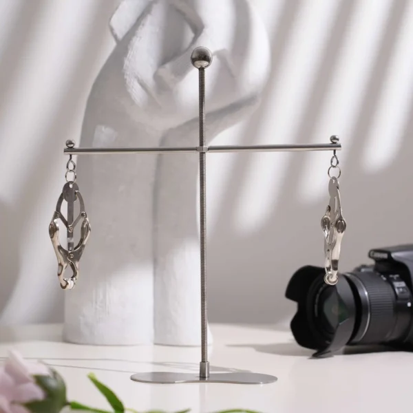 silver nipple clamps product image